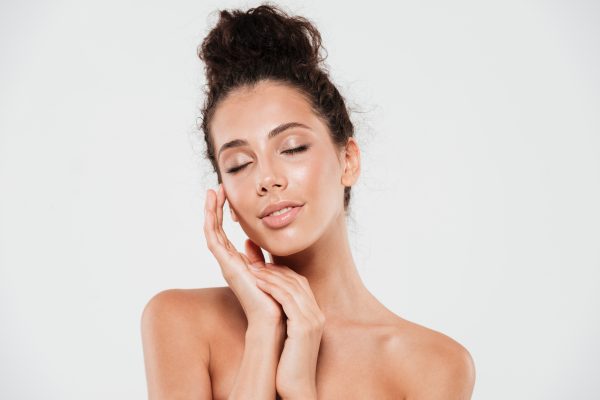 Descubra estratégias eficazes para acabar com a oleosidade do rosto de vez. Explore dicas de cuidados, produtos recomendados e mudanças de hábito para uma pele mais equilibrada.