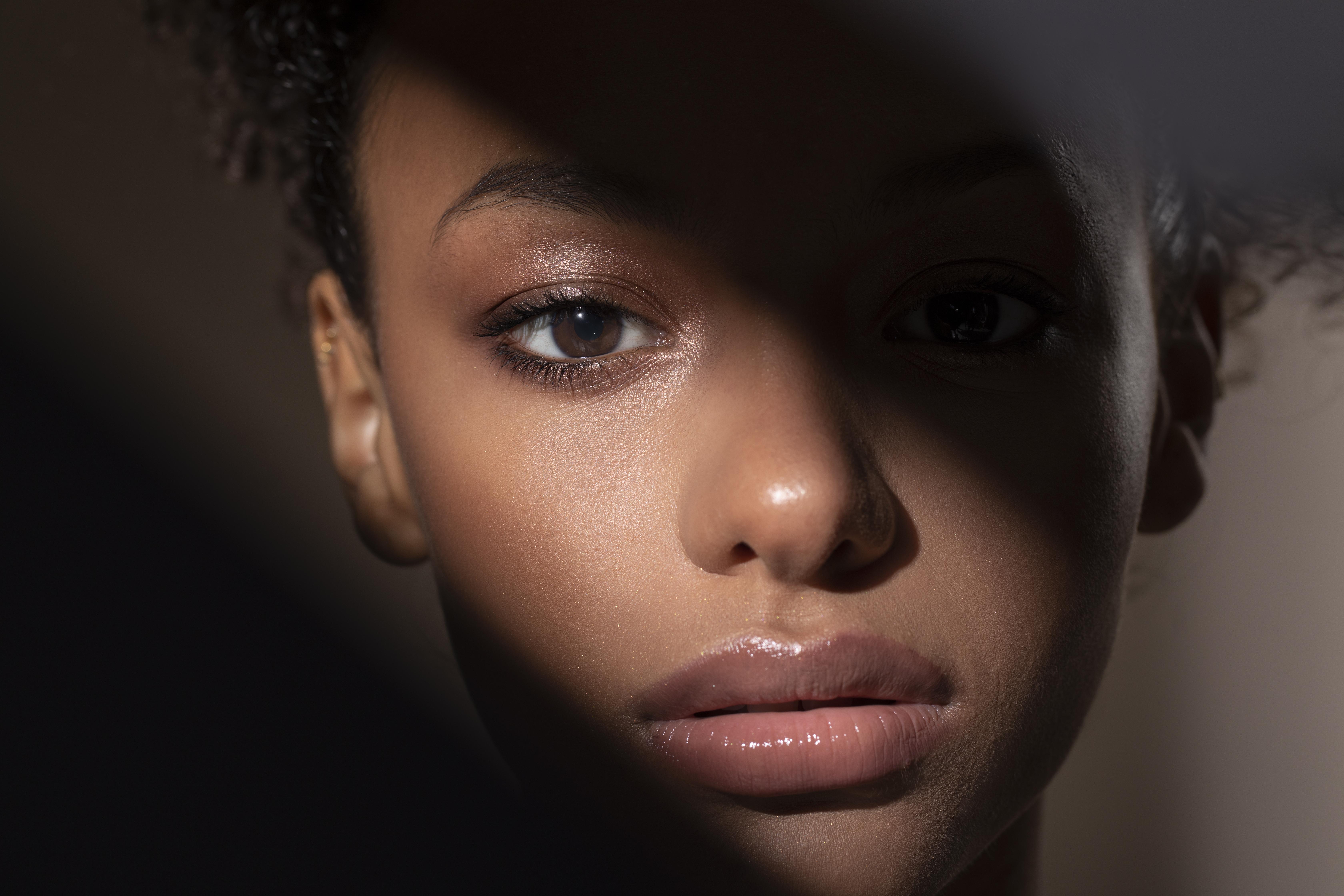 pele cabelo e unhas: Explore dicas fundamentais para saúde da pele, cabelo e unhas. Aprenda a proteger e nutrir seu corpo para um bem-estar e beleza duradouros.
