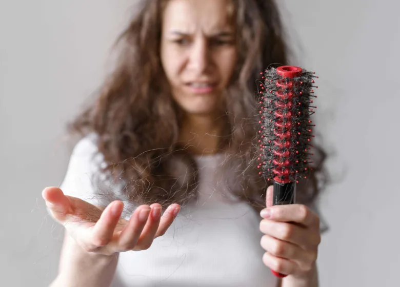 Como Prevenir a Queda de Cabelo Naturalmente