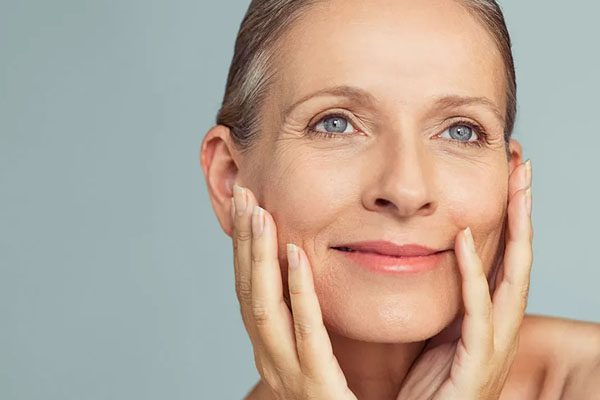 Descubra os poderes do Metilfolato Rejuvenescimento para a saúde da pele e cabelos, e como ele pode revitalizar seu bem-estar.